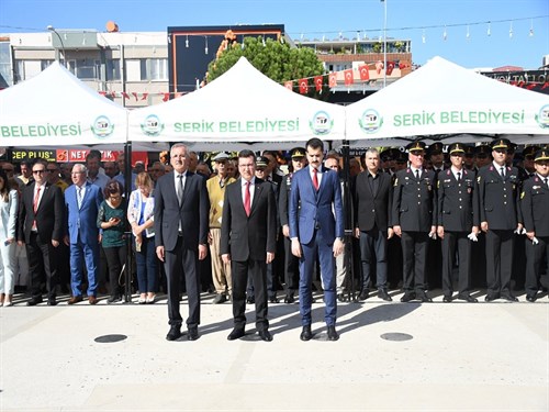 Cumhuriyet Bayramı Çelenk Sunma Töreni